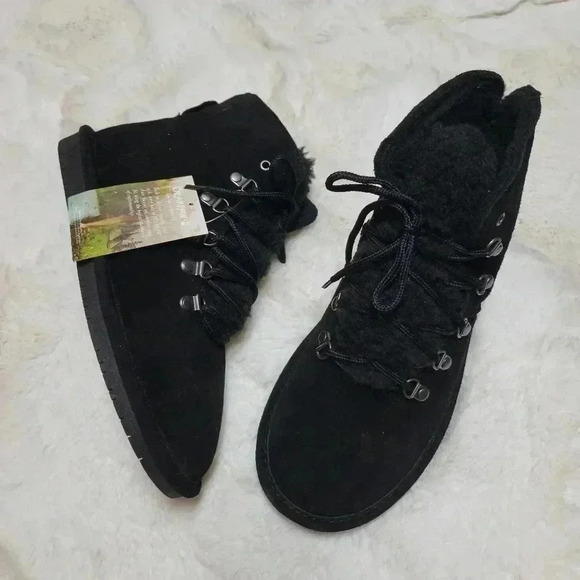 Bearpaw Kerri suede fuzzy wool skeepskin hiking boot neverwet Size 11 Black - Picture 2 of 10